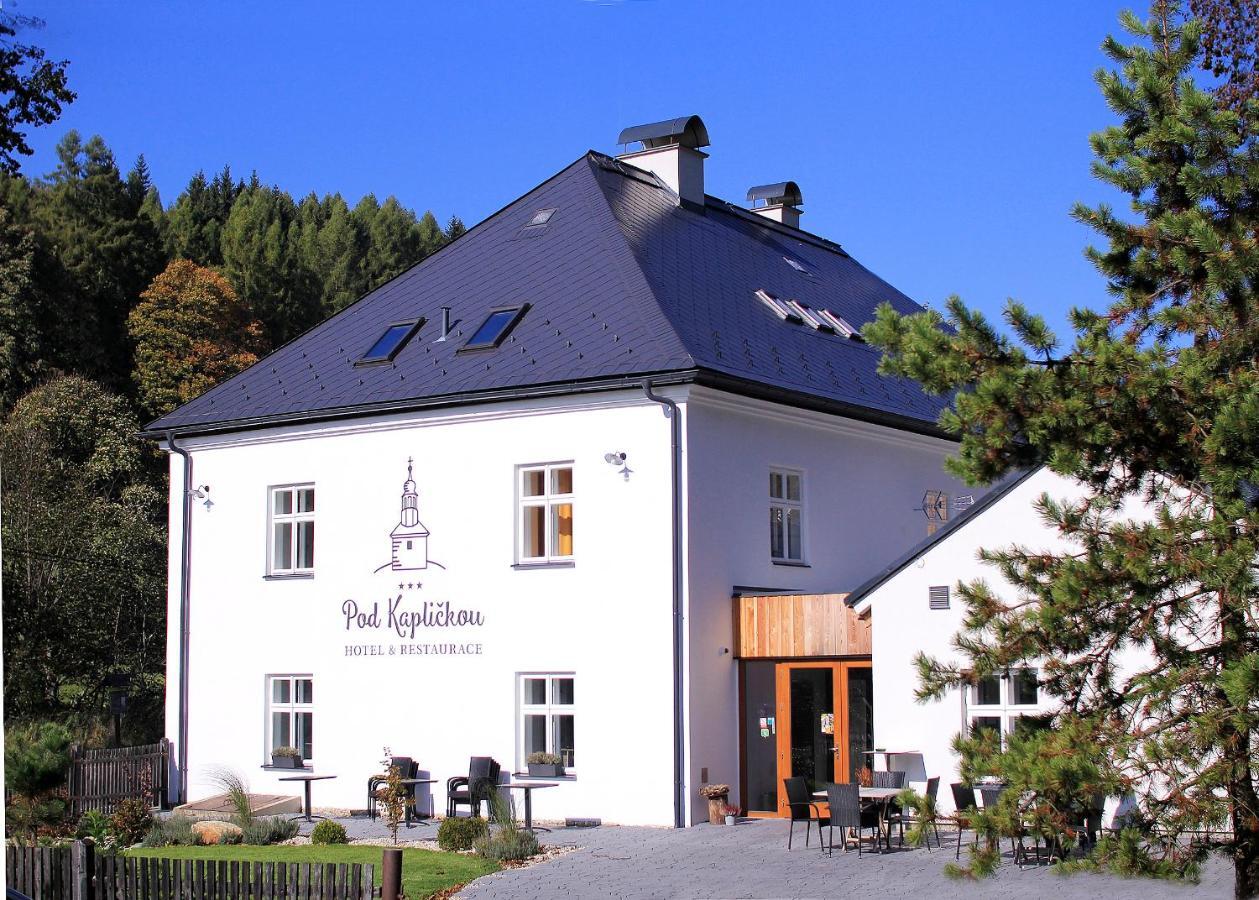 Hotel Pod Kaplickou Malá Morávka Exteriör bild